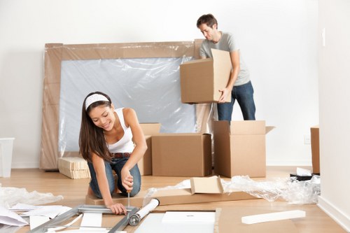 Elegant flat moving in Belgravia with careful packing and planning