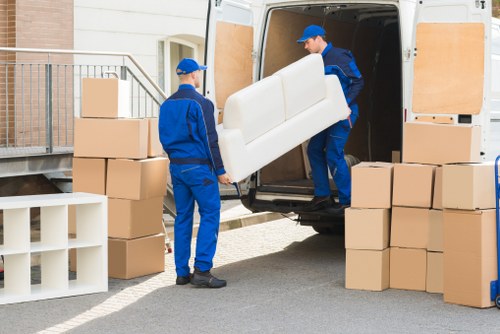 Clean and accessible self storage in Belgravia for flexible space