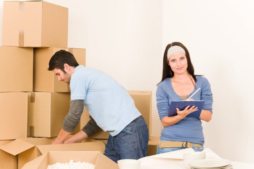 A compact moving van prepared for a small removal in Belgravia